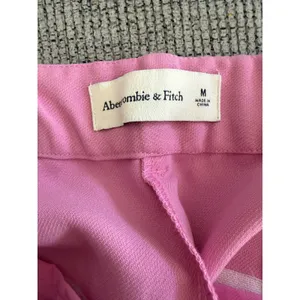 Abercrombie Tailored Sloane Short Ultra High Rise Size Medium thumbnail 6