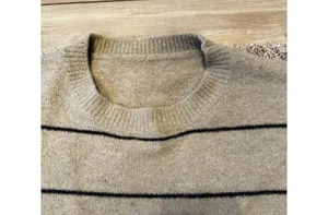 Amazon Cropped sweater thumbnail 2