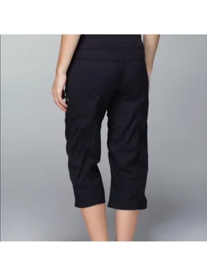 Lululemon Y2K Dance Studio Crop Pants Black Size 2 thumbnail 2