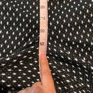 Ann Taylor Bermuda Shorts Womens 10 Black White Geometric Diamond City Shorts thumbnail 7