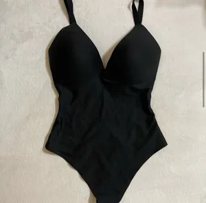 SKIMS Body Ultimate Bodysuit M thumbnail 5