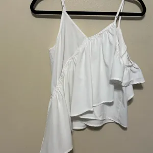 Line‎ & Dot Revolve Marlien Asymmetrical Top Size Small thumbnail 10