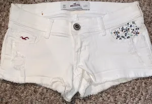 Hollister Shorts thumbnail 1