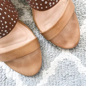 Francesca’s studded cognac block heel mule sandal Brown Size 7.5 thumbnail 5