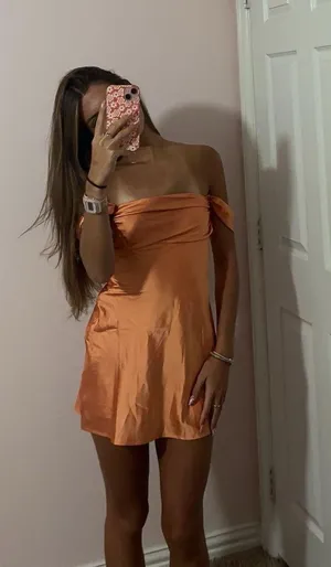 Beginning Boutique Dress Mini thumbnail 1