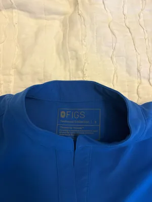 FIGS Scrubs thumbnail 6