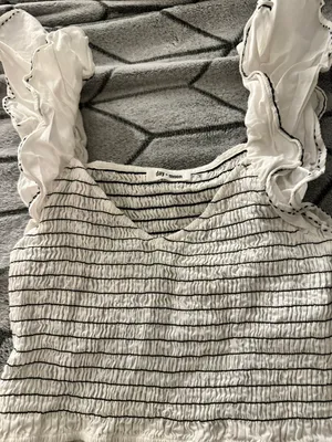 Set White thumbnail 2
