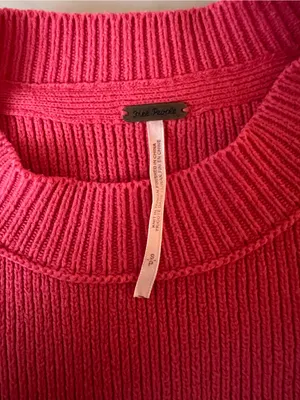 Free People Pink Oversized Dolman Sleeve Knit Sweater Women’s Small thumbnail 3