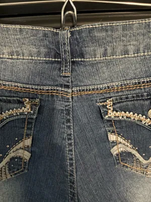Rue 21 size 13/14 embellished denim jean shorts thumbnail 6