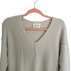 Aritzia Wilfred Merian Hush Knit V-Neck Sweater In Cream XS Classic Neutral thumbnail 6