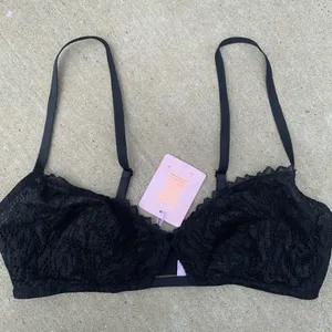 Savage X Fenty Large Black Lace Fast Lane Fashion Bralette thumbnail 5