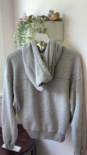 Gray Gap hoodie with pink outlined 'GAP' logo, size XS thumbnail 3