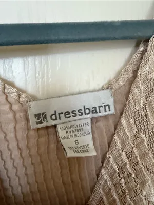 Vintage dressbarn Textured Beige Floral Tank Top thumbnail 2