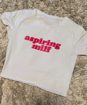 Aspiring milf t thumbnail 1
