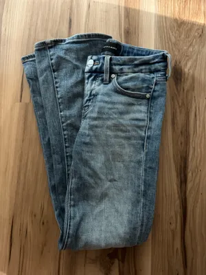 Buckle Jeans thumbnail 3