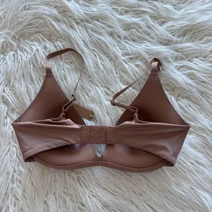 Skims Wireless Super Push up Bra Sienna Size 32D thumbnail 5