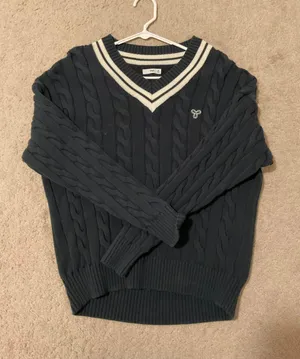 Aritzia TNA Sweater thumbnail 1