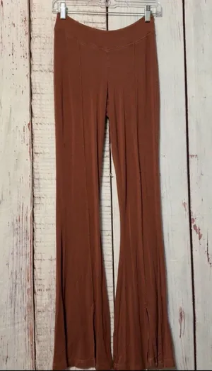 Out From Under UO Aria Seamed Stretch Flared HR Pant Legging Brown Medium thumbnail 1