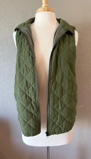 Umgee Quilted Olive Green Vest Medium thumbnail 1