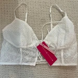 Beginning Boutique Top thumbnail 2