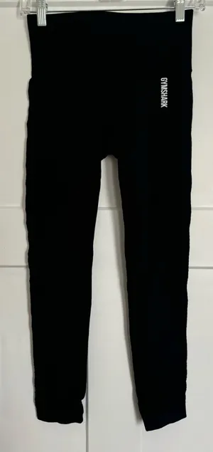 Gymshark Leggings Black thumbnail 1