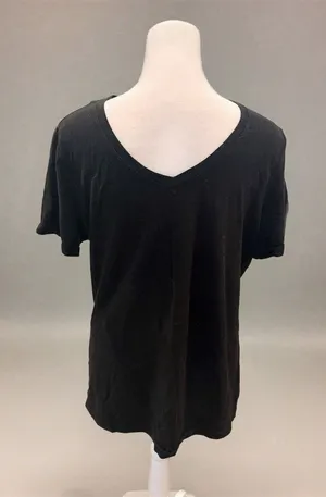 Time and Tru T-Shirt Womens Size M Black V-Neck Short Sleeve Basic Top thumbnail 1