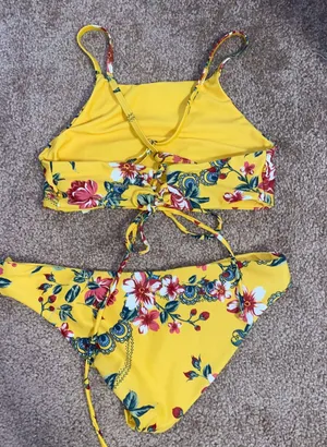 Showpo Bikini thumbnail 3