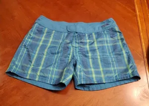 The North Face Shorts Women Size 6 Swim Board Shorts Blue/Green Plaid thumbnail 1