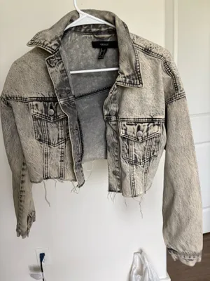 Forever 21 Cropped Acid Wash Denim Jacket thumbnail 1