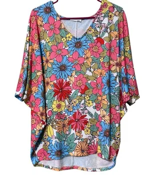 First Love Floral Multicolor Women's Top size medium v-neck stretchy springtime thumbnail 8