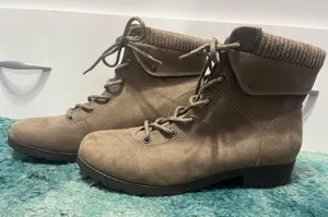 Combat Boots Women Brown Size 11 thumbnail 1