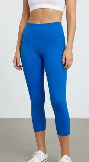 Lululemon leggings a size 8 thumbnail 1