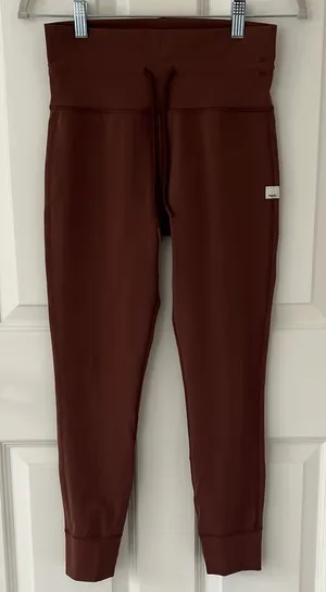 Vuori High-Waist Drawstring Leggings Joggers thumbnail 1