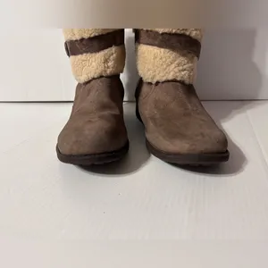UGG SN 1006039 brown suede sheepskin-lined winter boots women size 8 thumbnail 5