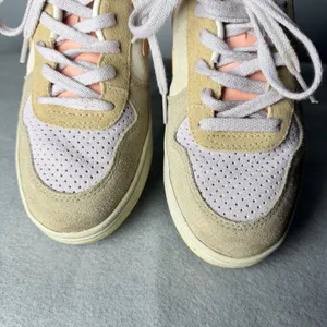 Veja V-10 Multico Peach Suede Sneakers Women's EUR 40 US size 8.5 thumbnail 3