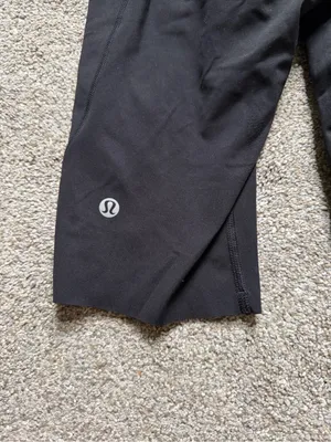 Lululemon Fast And Free Short 10" *Non-Reflective in Black Size 2 Running thumbnail 11