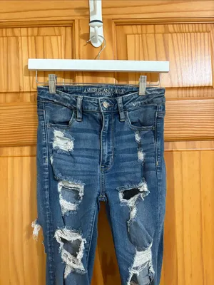 American Eagle Super Stretch Super High-Rise Distressed Jegging Size 2 thumbnail 3
