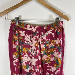Ettitwa Anthropologie Burgundy Floral Wide Leg Pants Side Stripe‎ XS Boho Beach thumbnail 8