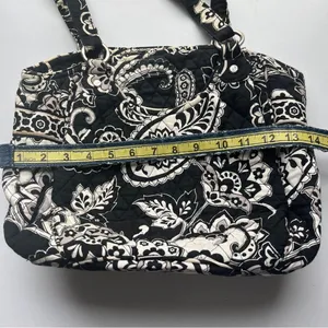 Vera Bradley Midnight Paisley Cotten Toggle Tote Black White Paisley Shoulder thumbnail 4