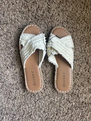 Serra Women's Cream Crossband Slide Sandals thumbnail 3
