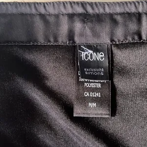 Party mini skirt in gold and black. Medium. Fun thumbnail 3