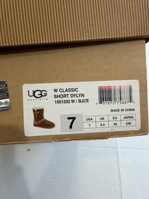 UGG Boots Classic thumbnail 6