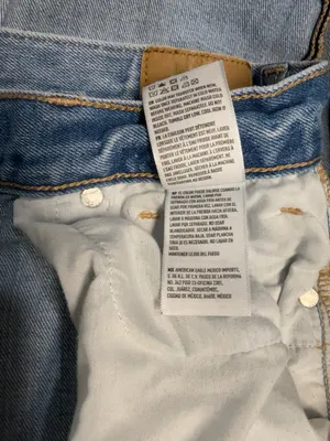 American Eagle Distressed Ripped Jeans Light Wash Size 2 Long thumbnail 12
