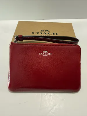 Coach Red Patent Leather Zip Wristlet thumbnail 4