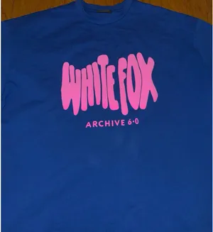 Brand New White Fox Archive 6.0 Oversized Tee in Blueberry & neon pink Size M/L thumbnail 3