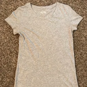 Short sleeve t thumbnail 2
