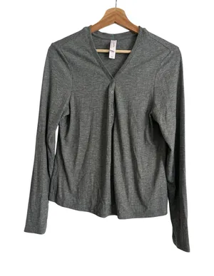 Auden Gray Long Sleeve Sleepwear Top thumbnail 1