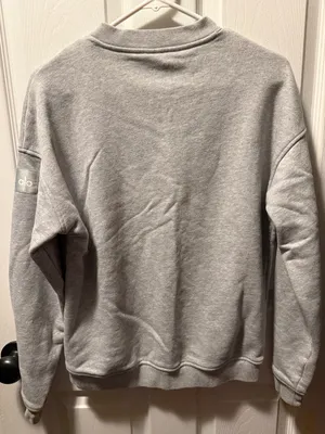 Alo Yoga Accolade Crewneck Sweatshirt Athletic Heather Grey Size XXS thumbnail 2