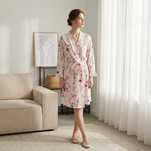 Laura Ashley Womens Pink‎ Floral Butterfly Print Robe White Small 3007-S1 thumbnail 2