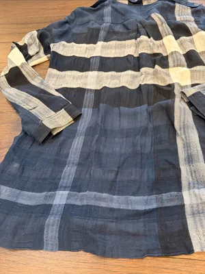 Burberry Women’s Blue Plaid Long Sleeve Button-Up Shirt Size Small - C47-038 thumbnail 13